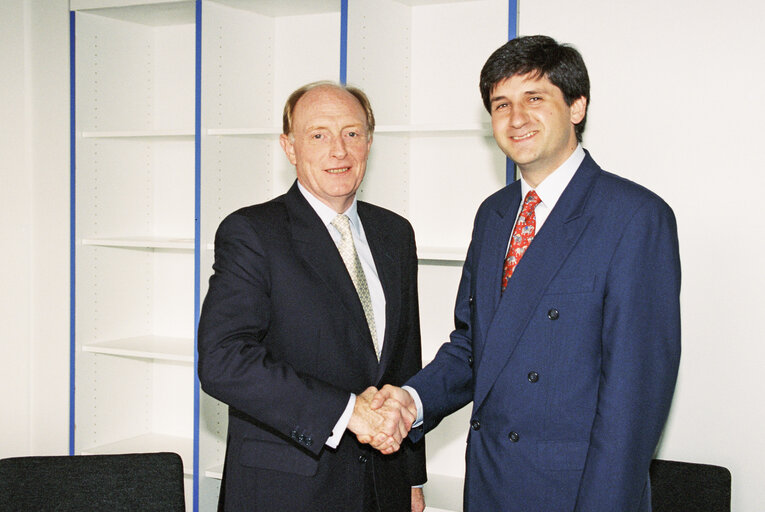 Photo 1 : MEP Michael SPINDELEGGER meets with the European Commissioner for Transport