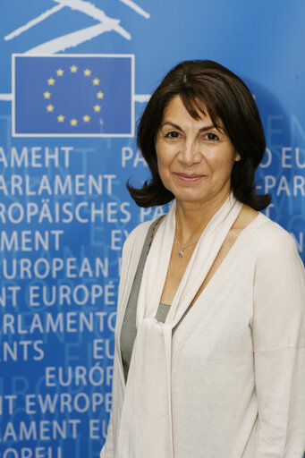 Foto 5: MEP Claire GIBAULT at the EP in Brussels.