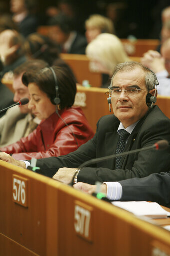 Photo 3: Sebastiano SANZARELLO in plenary session in Brussels.