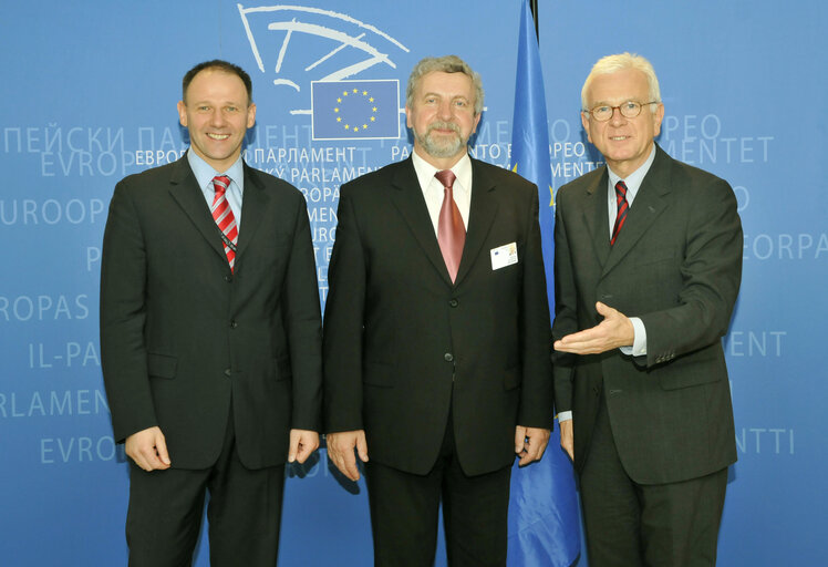 Billede 4: EP President Meets with the leader of the Belarus democratic opposition.