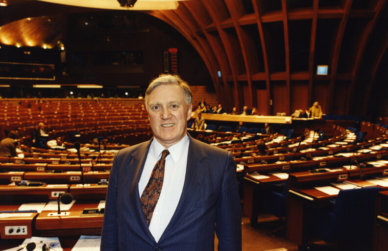 Suriet 1: Hugh McMAHON in the hemicycle of the EP in Strasbourg.