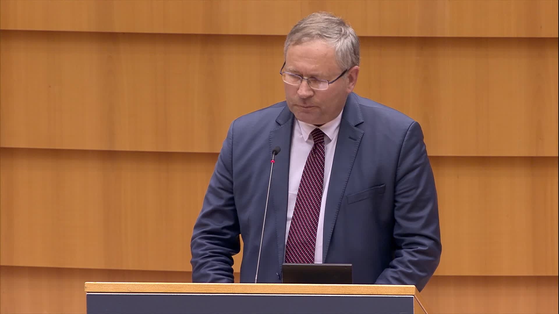 Justice programme 2021-2027: MEPs debate (continuation)