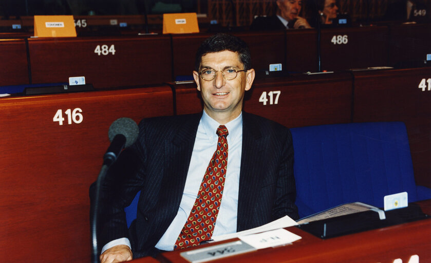 Zdjęcie 1: Peter PEX in the hemicycle of the EP in Strasbourg.