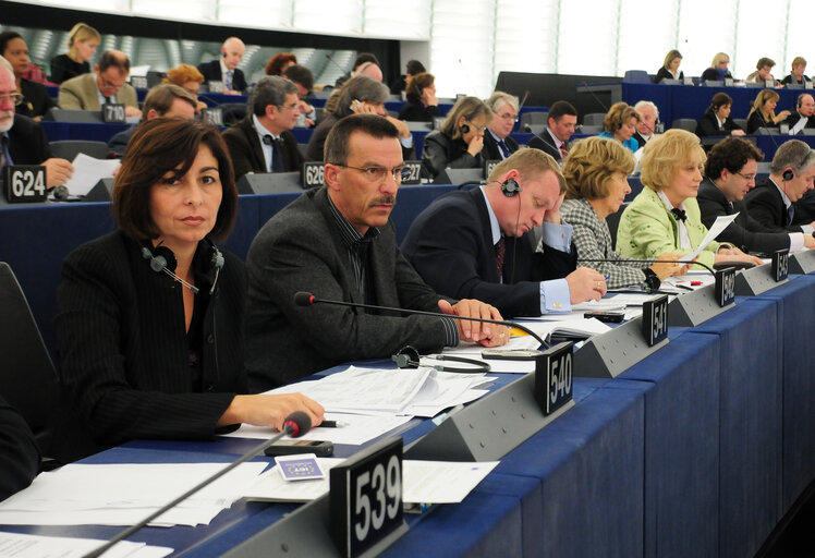 Photo 4 : MEP Monica GIUNTINI attends a plenary session in Strasbourg