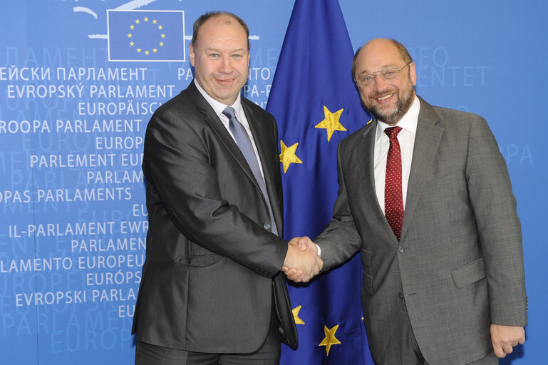 Martin SCHULZ - EP President meets with MEP Derek VAUGHAN