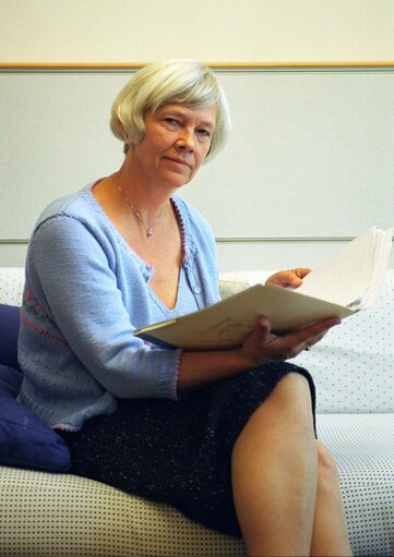 Foto 1: MEP Ulla Margrethe SANDBAEK in her office in Brussels