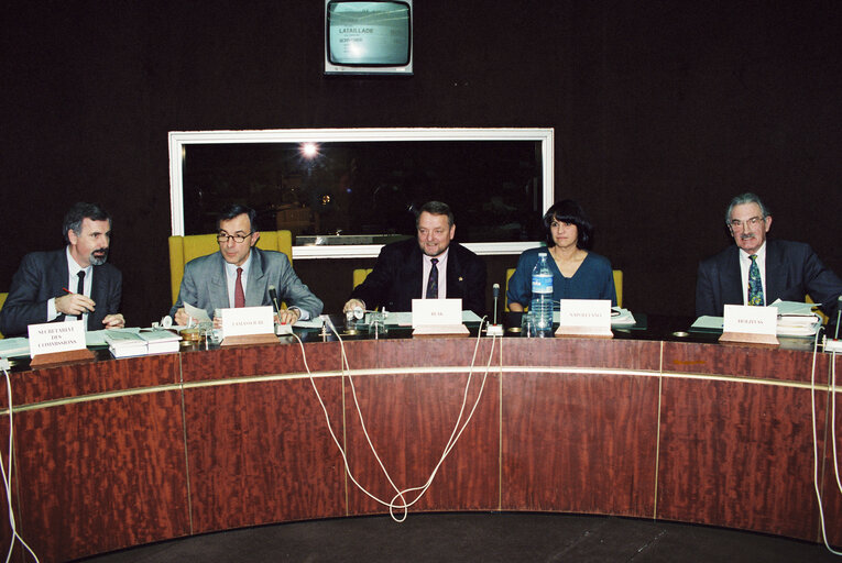 Photo 1 : Constitutive meeting of the Committee on Budgetary Control