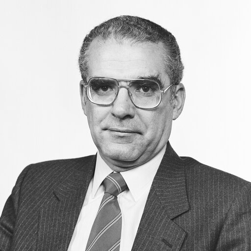 Fotogrāfija 4: Portrait of MEP Vasco GARCIA