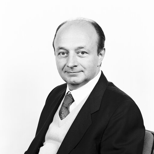 Fotografie 3: Portrait of Giovanni CERVETTI MEP.