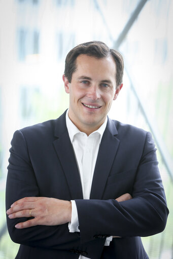 Fotografija 3: MEP Nicolas BAY at the European Parliament in Brussels