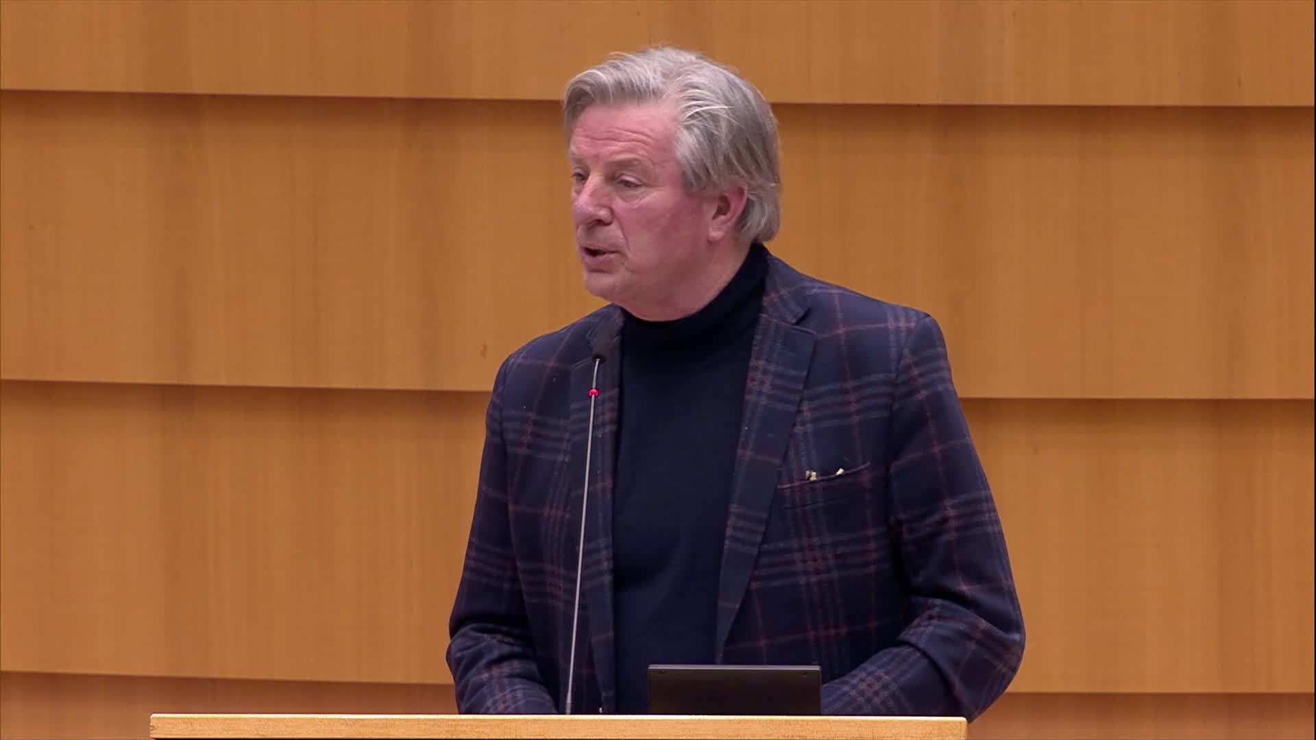 Implementation of the Construction Products Regulation: MEPs debate