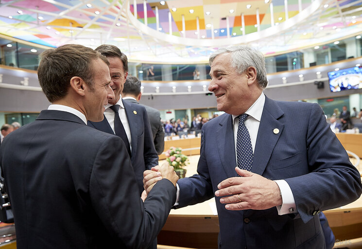 Fotografi 4: European Council  Antonio TAJANI - EP President to assembled heads of state or government