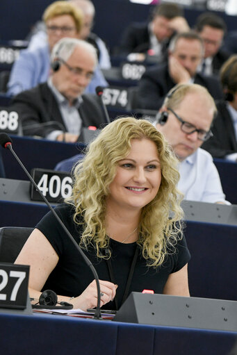 Foto 8: Nadja HIRSCH in the EP in Strasbourg