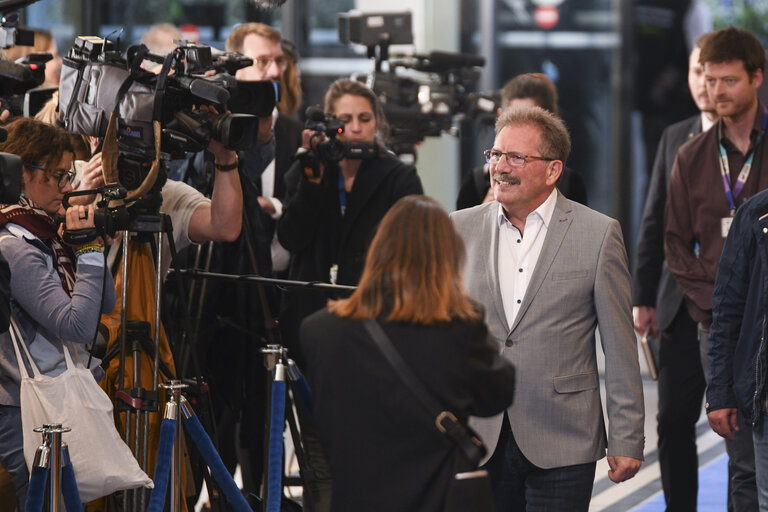 Arrivals of Candidates for the Presidency of the European Commission/Eurovision Debate - EU Elections 2019