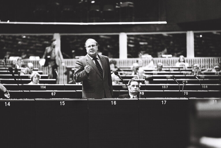 The MEP Martin BANGEMANN during a session in the hemicycle of Strasbourg in November 1979.