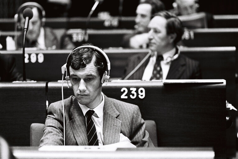 Eric FORTH during a plenary session in the hemicycle of Strasbourg in November 1979.