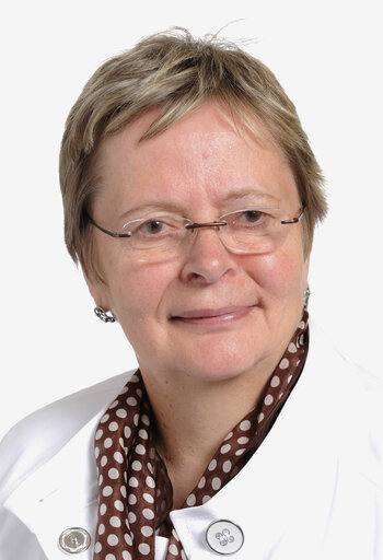 Foto 6: JAAKONSAARI Liisa MEP - 7th Parliamentary Term