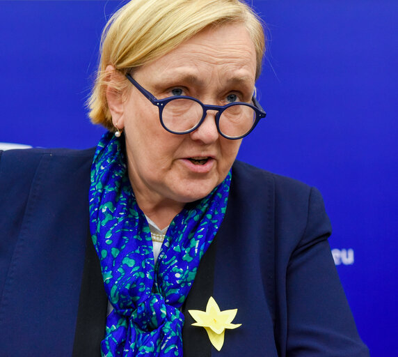 Φωτογραφία 10: EP Press conferenceType-approval requirements for motor vehicles