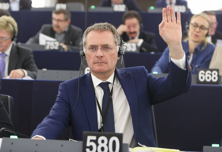 Fotogrāfija 4: Philippe JUVIN in the EP in Strasbourg