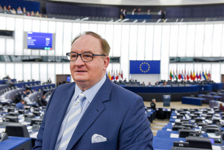 Jacel SARYUSZ-WOLSKI in the EP in Strasbourg