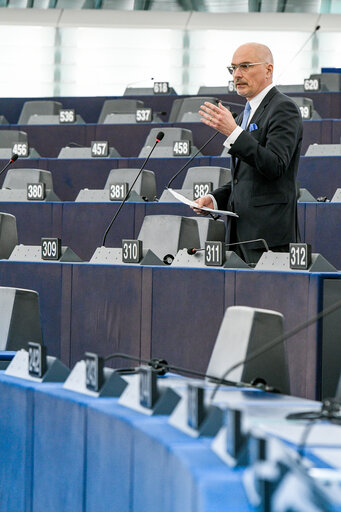 Снимка 8: Peter SIMON in the EP in Strasbourg