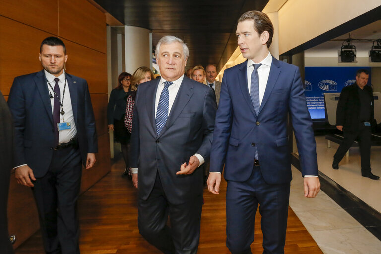 Φωτογραφία 4: Visit of the Austrian Federal Chancellor - Bilateral meeting