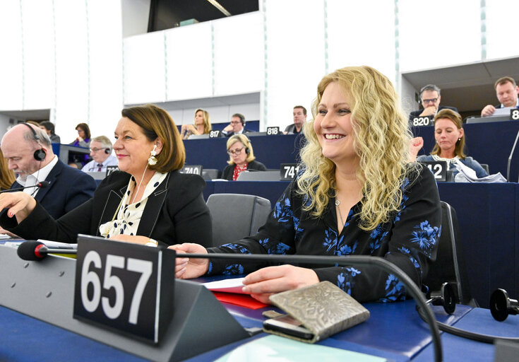 Photo 6: Nadja HIRSCH in the EP in Strasbourg