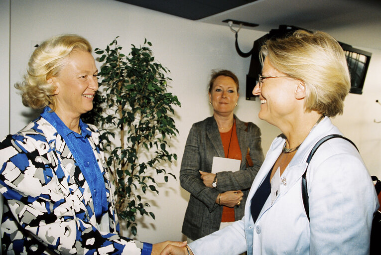 Nicole FONTAINE, President of the EP,  meets with Anna LINDH, Minister of Foreign Affairs of Sweden, at the European Parliament in Strasbourg in September 2000.