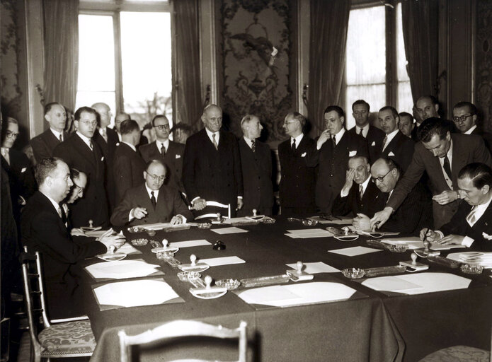 Commemoration of the 25th anniversaire of the Schuman declaration