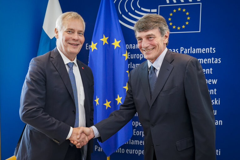 Foto 3: David SASSOLI, EP President meets with Antti RINNE, Finnish Prime Minister. - Bilateral meeting