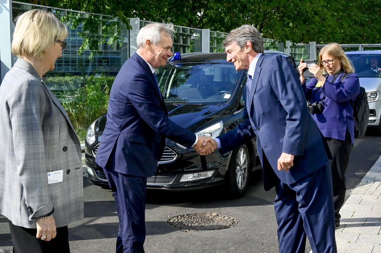 David SASSOLI, EP President meets with Antti RINNE, Finnish Prime Minister - Official welcome