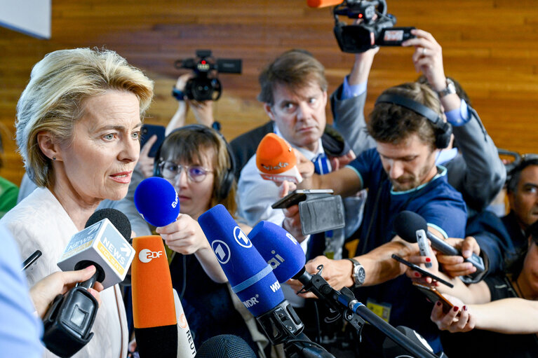 Foto 4: Press point Ursula von der LEYEN, Candidate for President of the European Commission