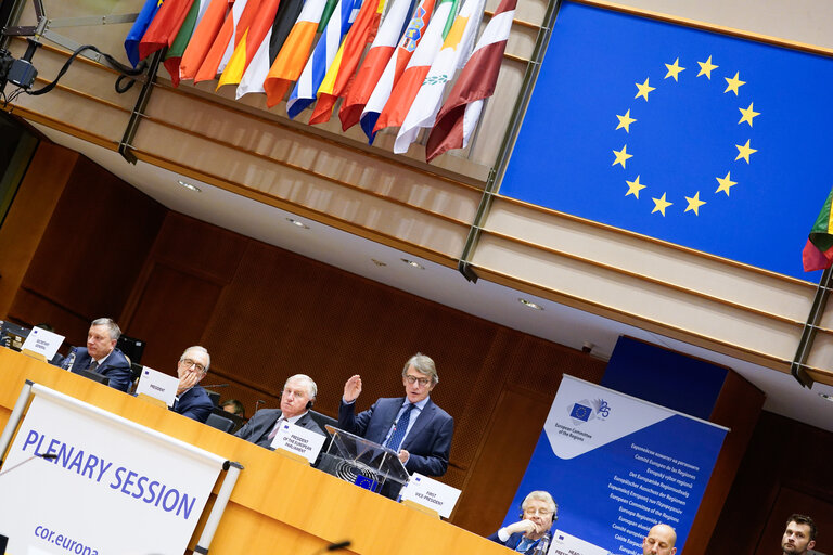 Fotografie 3: Committee of the Regions - Plenary session