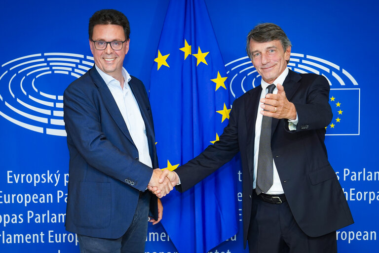 Zdjęcie 2: David SASSOLI - EP President meets with Nicola DANTI