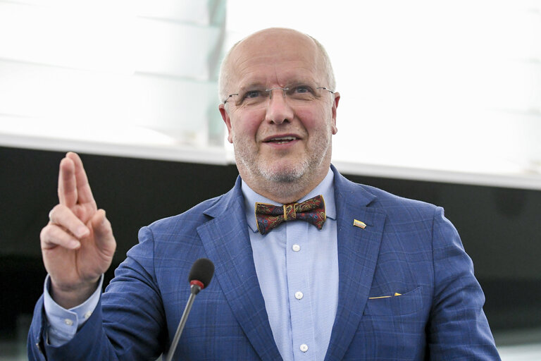 Photo 9: Juozas OLEKAS in the EP in Strasbourg