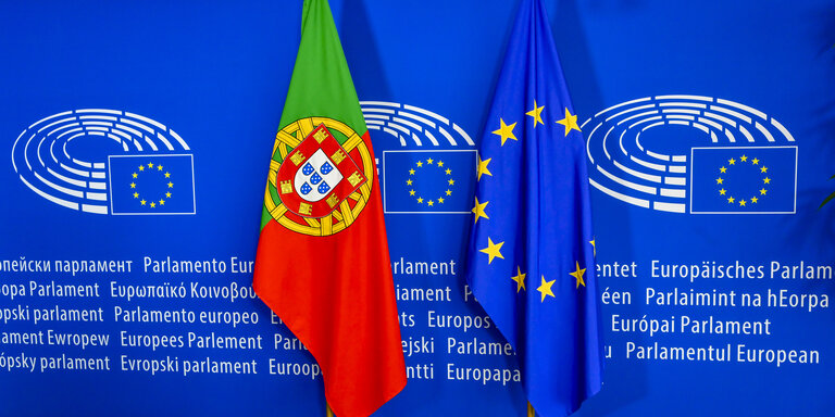 Fotogrāfija 11: David SASSOLI, EP President meets with Antonio COSTA, Portuguese Prime Minister