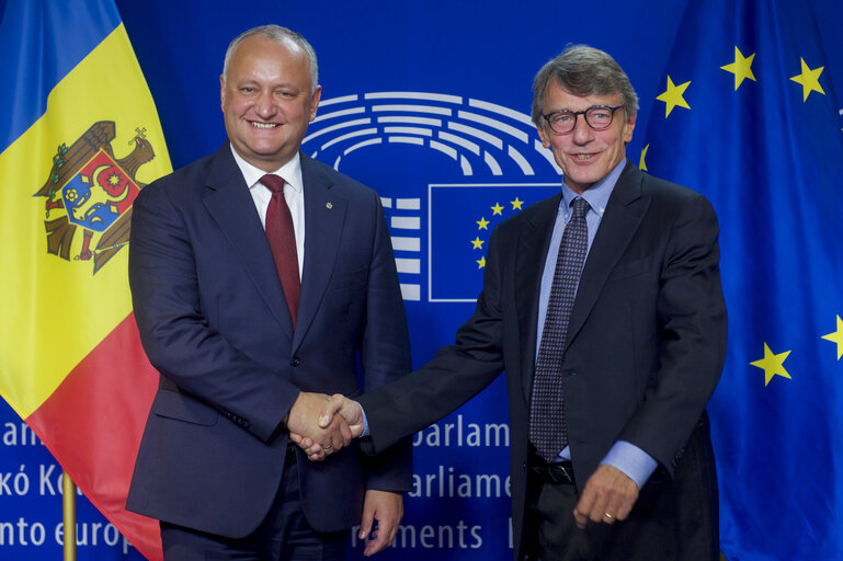 Fotagrafa 1: David SASSOLI - EP President meets with Igor DODON - President of Moldova