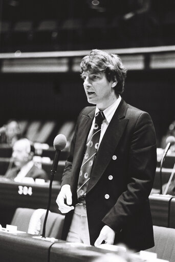 Foto 5: The MEP Kent KIRK during a session in Strasbourg on March 1980.