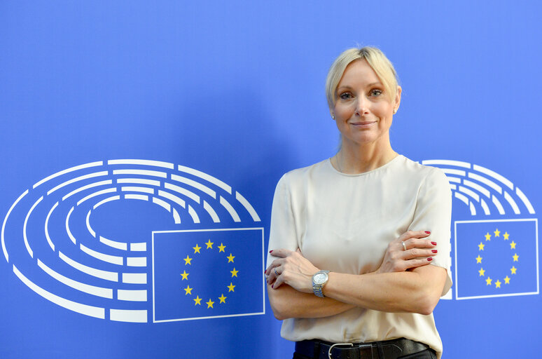 Снимка 22: Jessica STEGRUD in the EP in Strasbourg