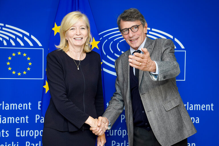 Fotografie 1: David SASSOLI, EP President meets with Emily O'REILLY, EU Ombudsman