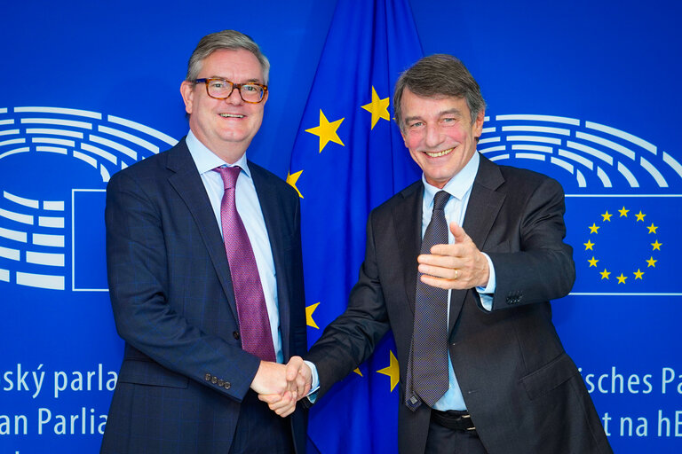 David SASSOLI, EP President meets with Julian KING, Commissioner for Migration and Home affairs