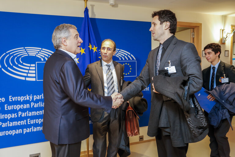 Fotografie 7: Antonio TAJANI - EP President meets with students from Cambridge