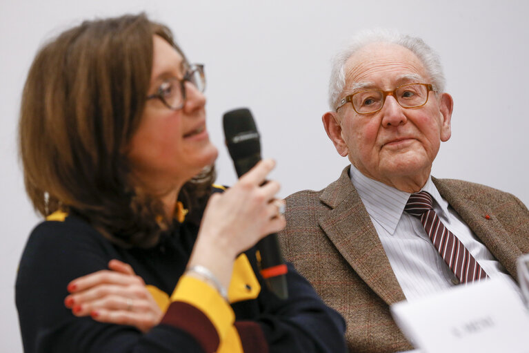 Roundtable discussion around the book ' Paul Collowald, pionnier d'une Europe à unir '