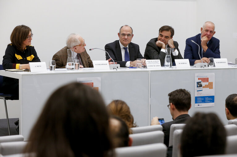 Roundtable discussion around the book ' Paul Collowald, pionnier d'une Europe à unir '