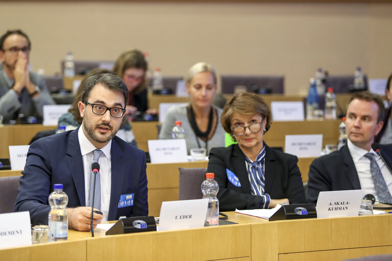 Fotografija 17: INTA Public Hearing - Europe-Asia Connectivity : what is the impact on trade?