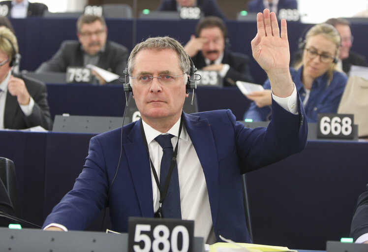 Fotogrāfija 5: Philippe JUVIN in the EP in Strasbourg