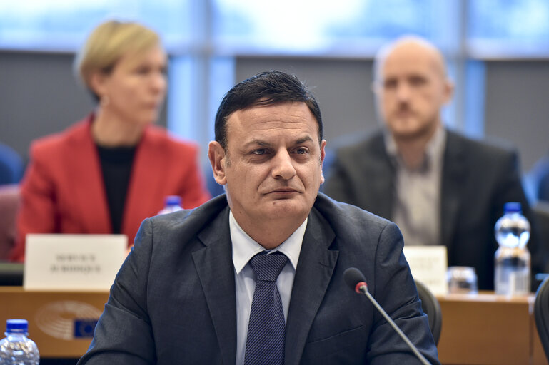 Fotó 13: Trilogue ‘ Work Life Balance ’