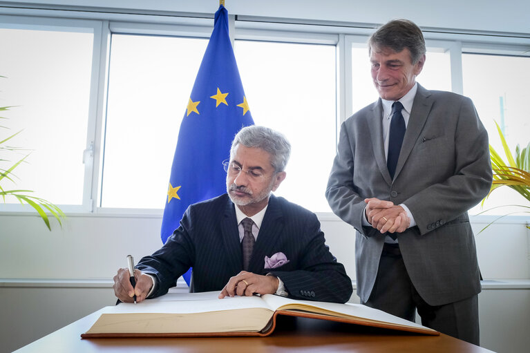 Fotografie 3: David SASSOLI - EP President meets with Subrahmanyam JAISHANKAR - Indian Minister for Foreign affairs