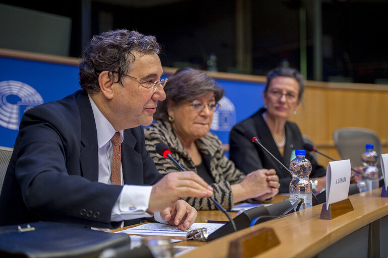 Fotografie 2: EP-UNICRI joint meeting - Innovative Approaches to Preventing and Countering Violent Extremism