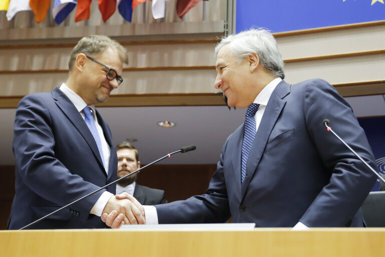 Φωτογραφία 9: Plenary session - Debate with Juha SIPILÄ, Finnish Prime Minister, on the Future of Europe